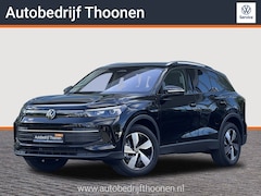 Volkswagen Tiguan - 1.5 eHybrid Life Edition Trekhaak | keyless | 18" | stoel en stuurverwarming