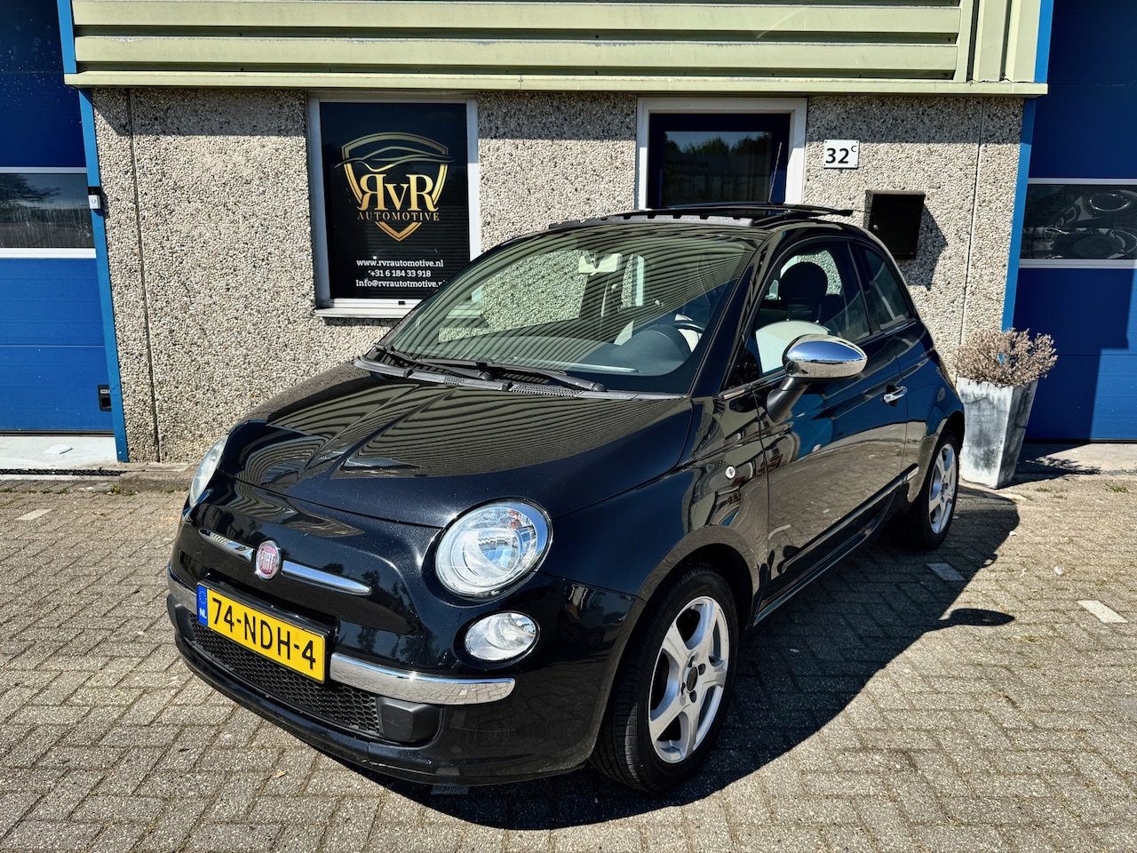 Fiat 500 - 1.2 Lounge AUT ! PANO SCHUIFDAK ! NWE KOPPELING ! GARANTIE - AutoWereld.nl