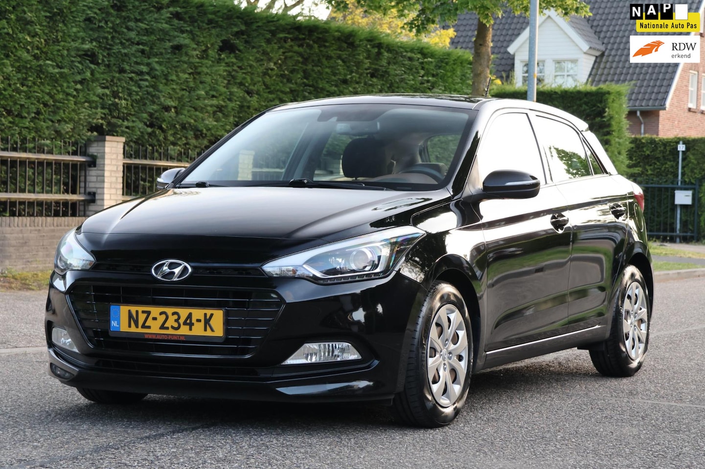 Hyundai i20 - 1.0 T-GDI Comfort | NAVI | CLIMA | CRUISE | NAP | MOOIE GOED ONDERHOUDEN AUTO | - AutoWereld.nl