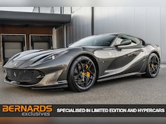 Ferrari 812 Superfast - Grigio Silverstone - Carbon LED