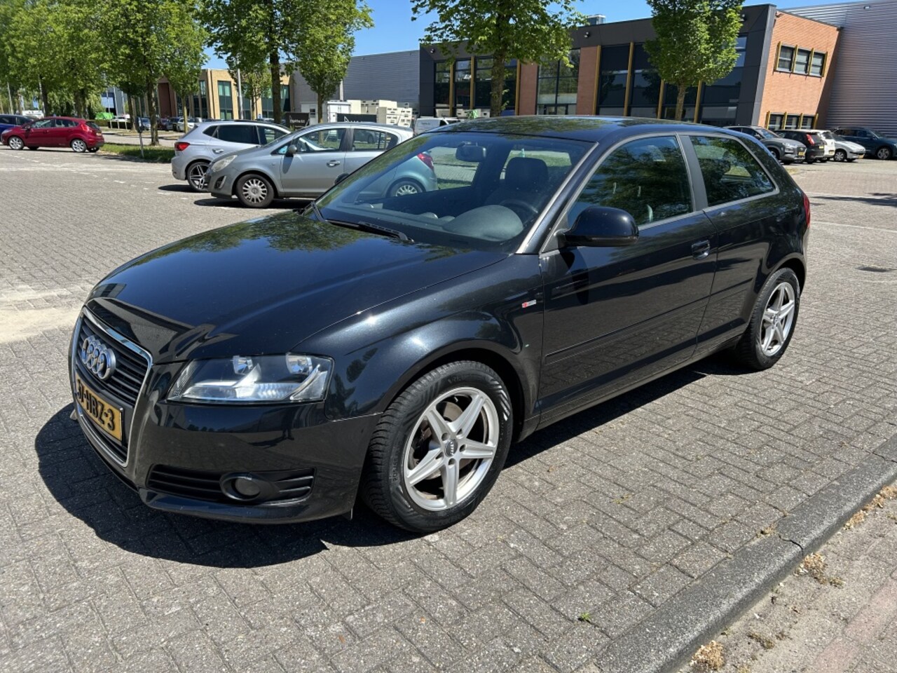 Audi A3 Sportback - 1.8 TFSI Ambit. B.E. - AutoWereld.nl
