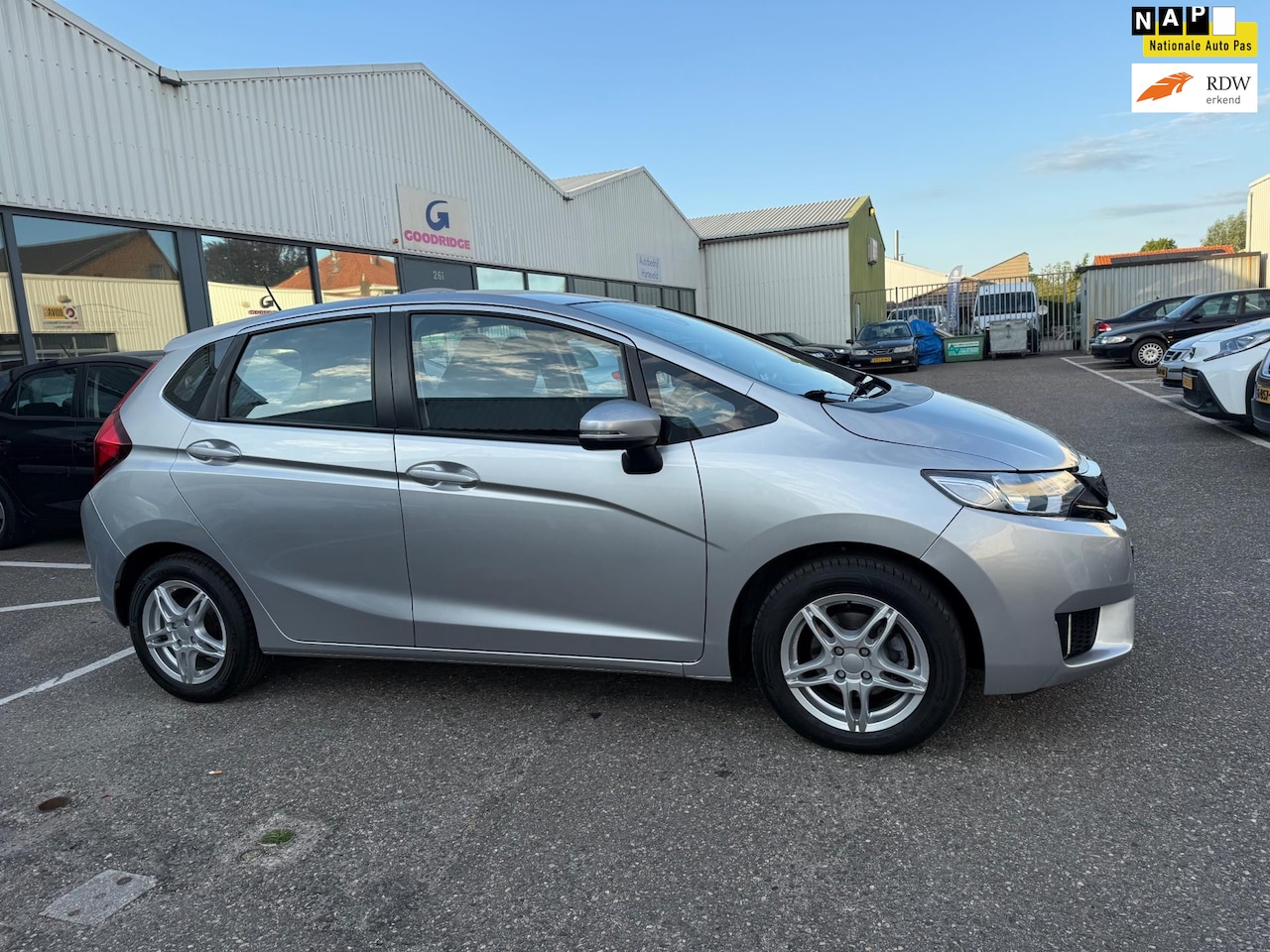 Honda Jazz - 1.3 i-VTEC Trend 1e EIGENAAR | AUTOMAAT | AIRCO | CRUISE CONTROL | ELEKTRISCHE RAMEN | NAP - AutoWereld.nl