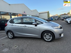 Honda Jazz - 1.3 i-VTEC Trend 1e EIGENAAR | AUTOMAAT | AIRCO | CRUISE CONTROL | ELEKTRISCHE RAMEN | NAP