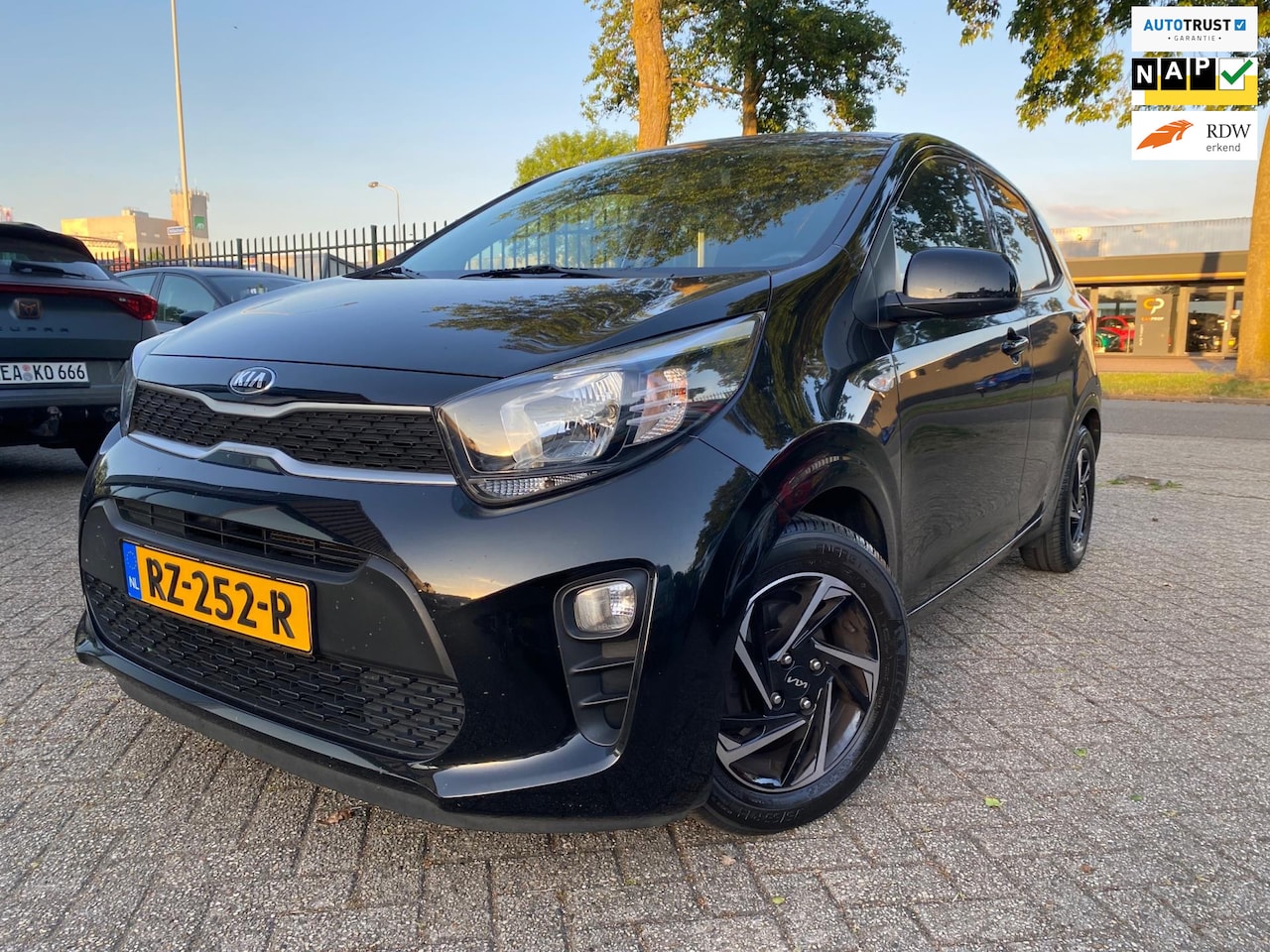 Kia Picanto - 1.0 CVVT EconomyPlusLine Airco Tel Km 72890 - AutoWereld.nl