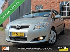 Toyota Auris - 1.6-16V - Automaat / Clima / Cruise / Garantie