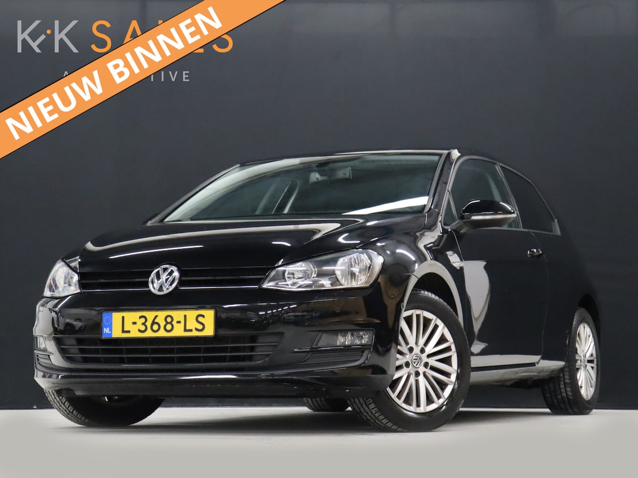 Volkswagen Golf - 1.2 TSI Comfortline [CRUISE CONTROL, STOELVERWARMING, PDC V+A, MULTIFUNCTIONEEL STUURWIEL, - AutoWereld.nl
