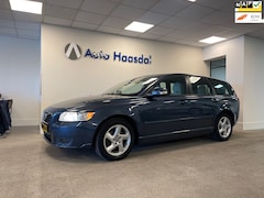 Volvo V50 - 2.0 Sport|YOUNGTIMER|FACELIFT|VEEL OPTIES|TREKHAAK