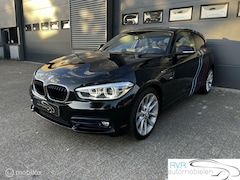 BMW 1-serie - 118i Sport Line