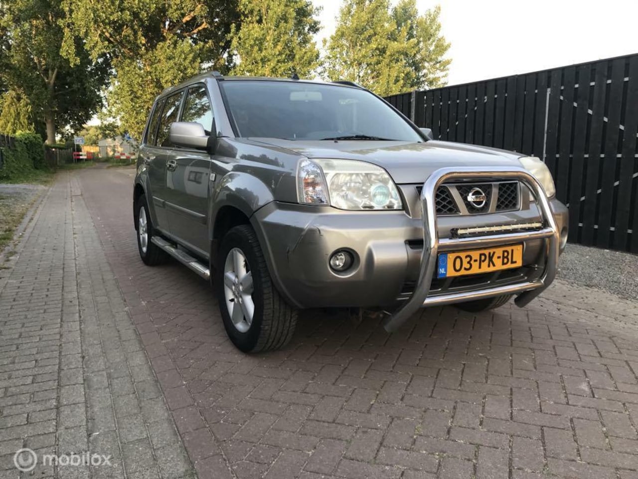 Nissan X-Trail - 2.5 Sport 4x4 - AutoWereld.nl