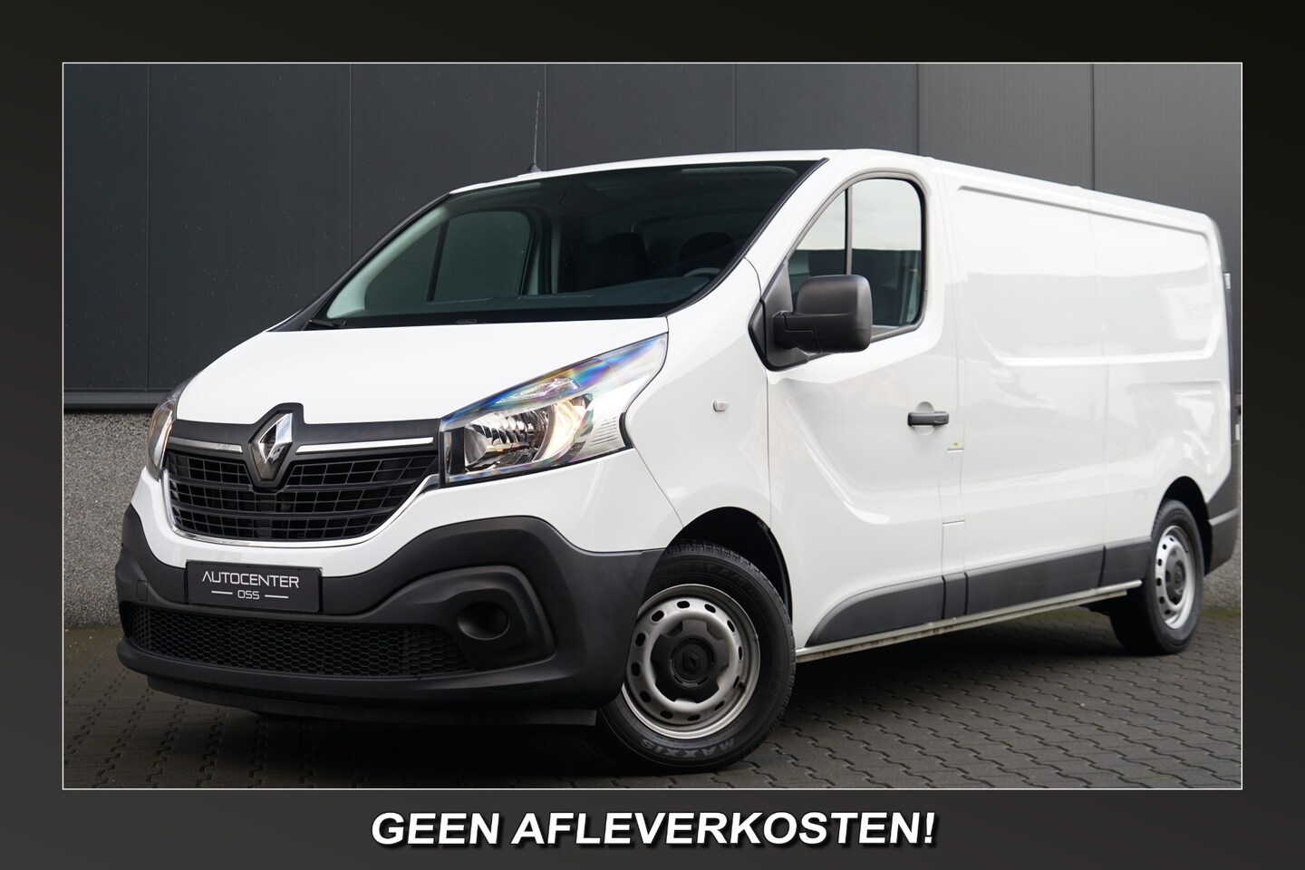Renault Trafic - 2.0 dCi 120 T29 L2H1 ✅ NAVI ✅ CAMERA ✅ AIRCO ✅ APP CONNECT ✅ PARK. SENSOREN ✅ BLUETOOTH ✅ - AutoWereld.nl