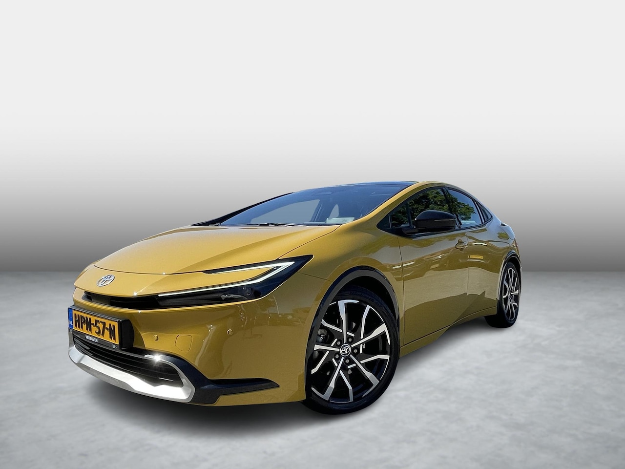 Toyota Prius - 2.0 Plug-in Executive Panoramadak - AutoWereld.nl