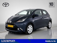 Toyota Aygo - 1.0 VVT-i x-play | 1e Eigenaar | Dealer Onderhouden | Navigatie | Camera | Airco |