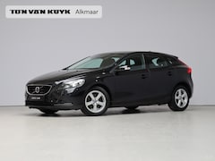 Volvo V40 - 1.6 T2 Momentum / Cruise Control / Parkeersensoren Achter / Navigatie /