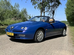 Alfa Romeo Spider - 1.8-16V T.Spark