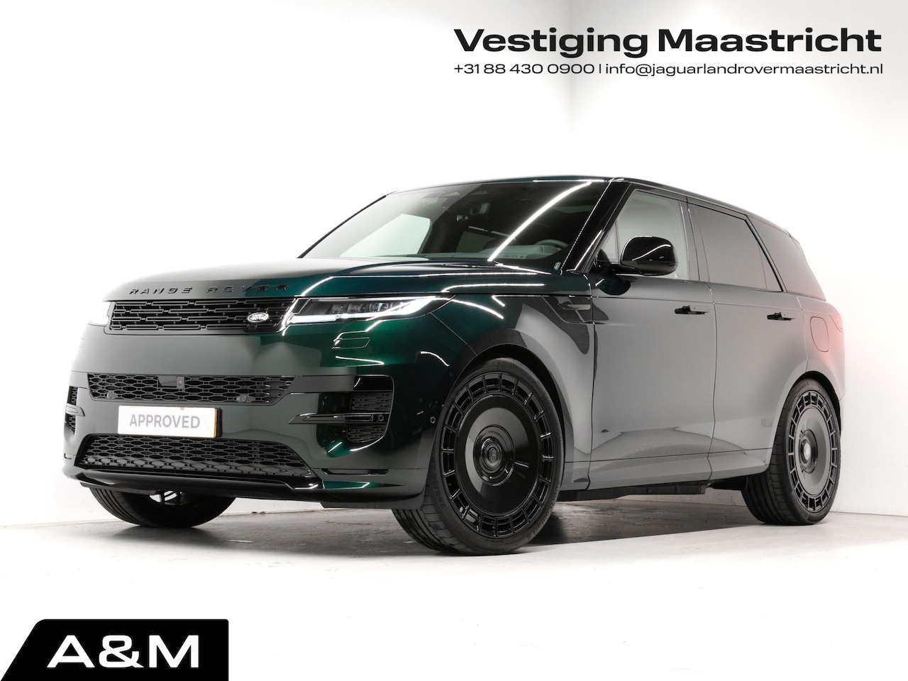 Land Rover Range Rover Sport - 3.0 P460e British Racing Green SV x 24" Urban - AutoWereld.nl