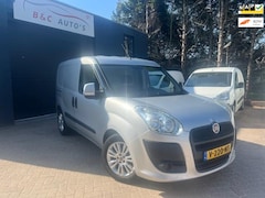 Fiat Doblò Cargo - 1.3 MultiJet / AC / CRUISE CONTROL / TREKHAAK / SCHUIFDEUR