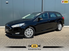 Ford Focus Wagon - Airco * Cruise * Navi * PDC