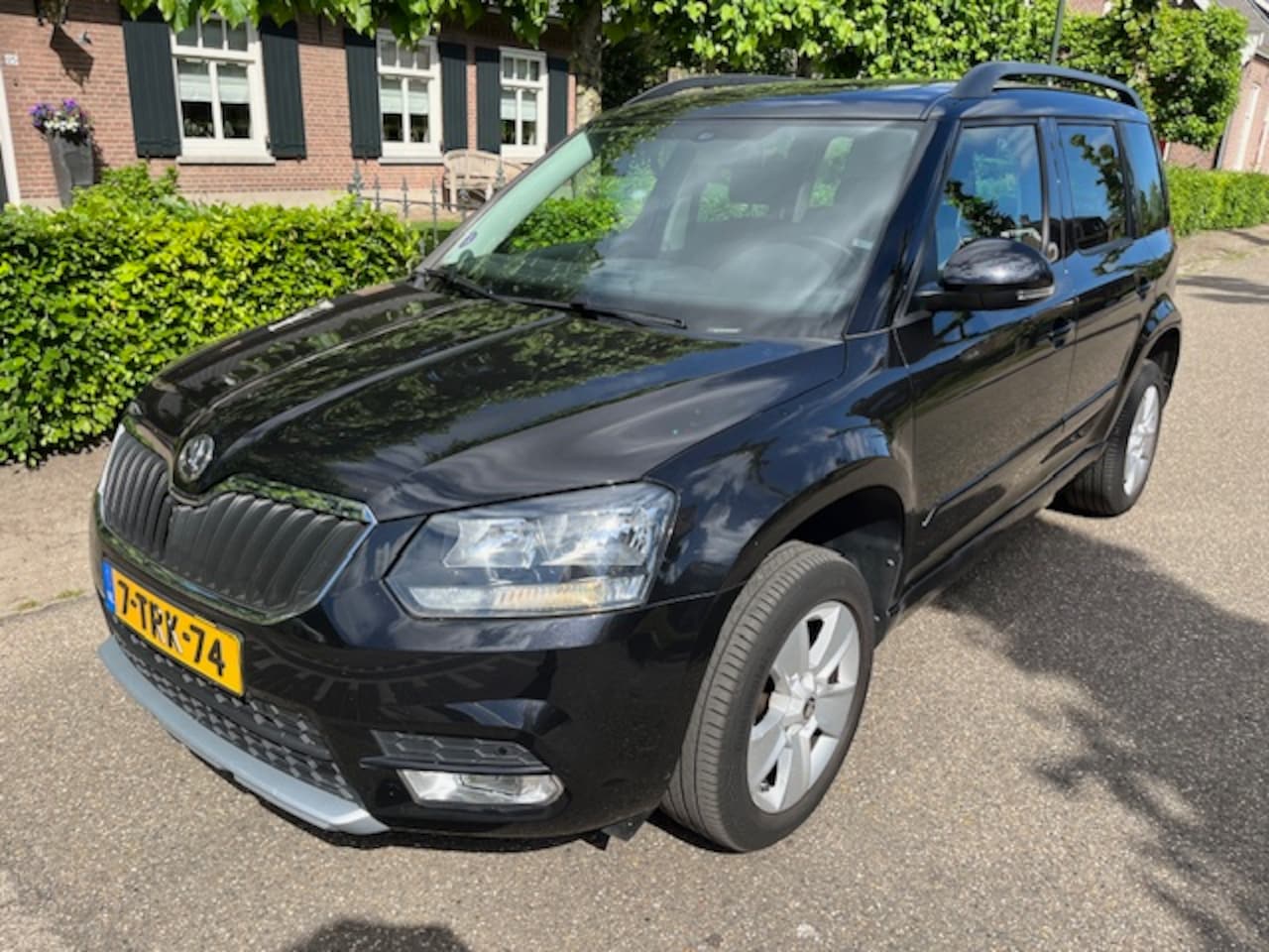 Skoda Yeti - 1.2 TSI Active Pus 1e eigenaar Goed onderhouden! - AutoWereld.nl