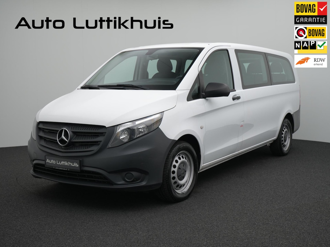 Mercedes-Benz Vito Tourer - 114 BlueTEC Pro Extra Lang 1-2-2-3 - AutoWereld.nl