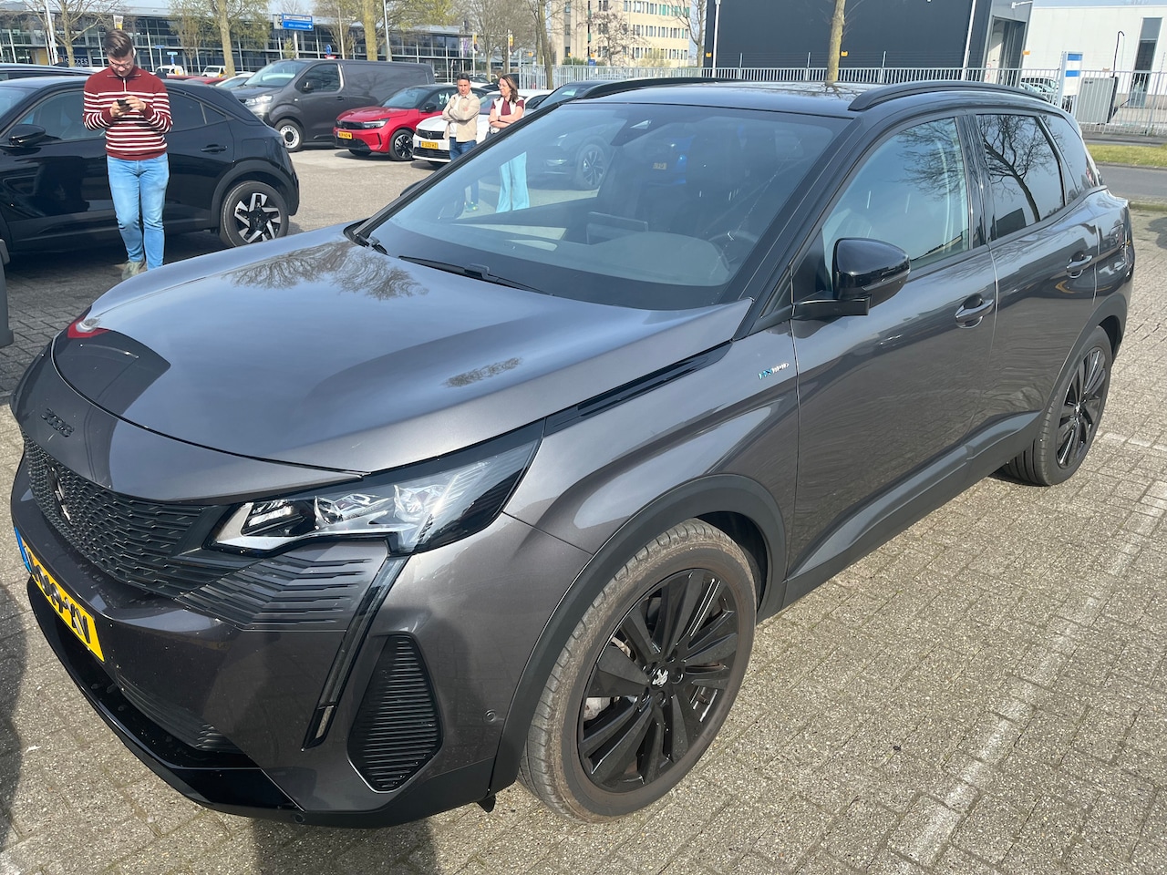 Peugeot 3008 - 1.6 HYbrid 225 GT Pack Business | Trekhaak | | Achterbank in delen neerklapbaar | Achterui - AutoWereld.nl