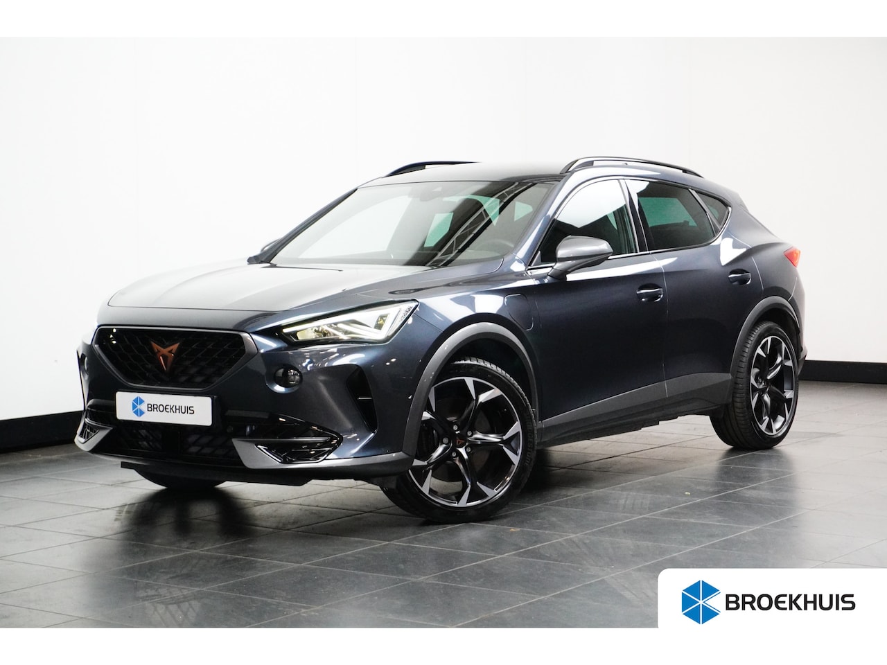 CUPRA Formentor - 1.4 e-Hybrid VZ 245PK Performance TREKHAAK | NAVIGATIE | AUTO A. KLEP | 19 INCH - AutoWereld.nl