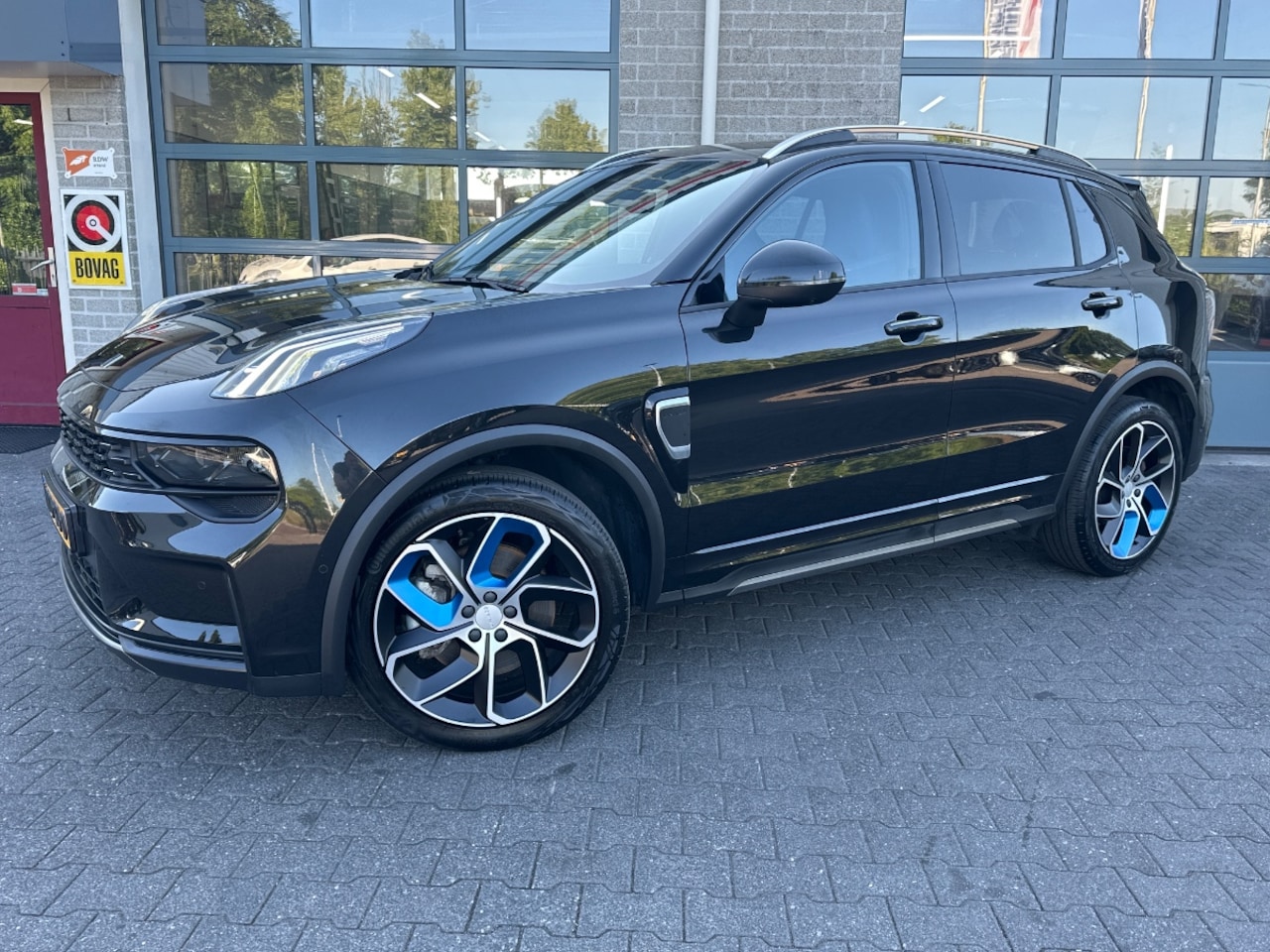 Lynk & Co 01 - 1.5 PLUG IN HYBRID | ZWARTE HEMEL | 360 CAMERA | - AutoWereld.nl