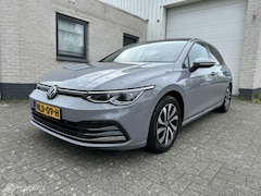 Volkswagen Golf - 2.0 TDI DSG Active PANO KEYLESS LED