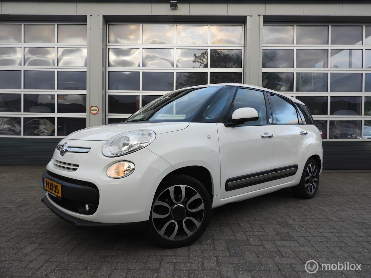 Fiat 500 L Living - 0.9 TwinAir Lounge 7p. 0.9 TwinAir Lounge 7p. - AutoWereld.nl