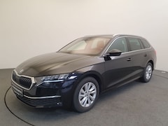 Skoda Octavia Combi - 1.5 TSI MHEV 115pk DSG/AUT Business Edition Camera, Winterpakket, Keyless
