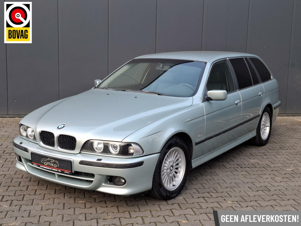 BMW 5-serie Touring - 523i Executive / YOUNGTIMER / AUTOMAAT / LEDER - AutoWereld.nl