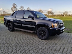 Chevrolet Avalanche - USA 5.3 V8 LPG | 2006 | Youngtimer | PickUp | Grijs kenteken 2006