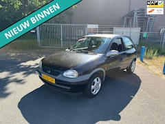 Opel Corsa - 1.2i-16V Sport Cool ZO INGERUILD DUS ZO WEG PRIJSJE