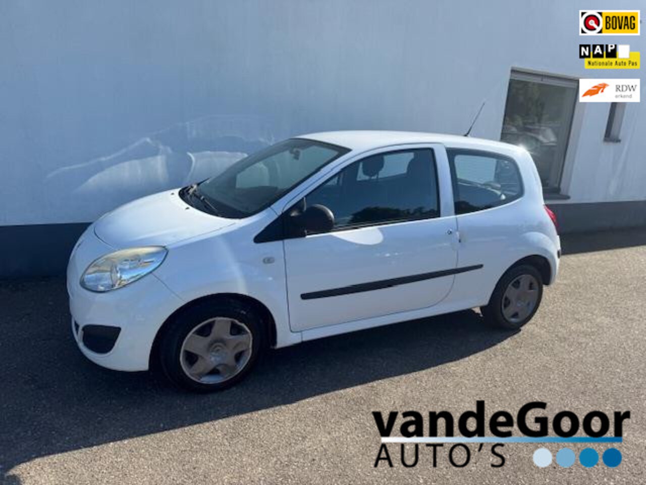 Renault Twingo - 1.2 Authentique 1.2 Authentique, '09, airco, nette auto met goede apk ! - AutoWereld.nl