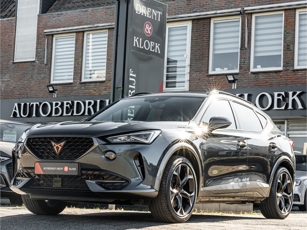 CUPRA Formentor - VZ 1.4 e-Hybrid Performance SCHAALSTOELEN CAMERA 19 INCH BLACK OPTIC LED - AutoWereld.nl