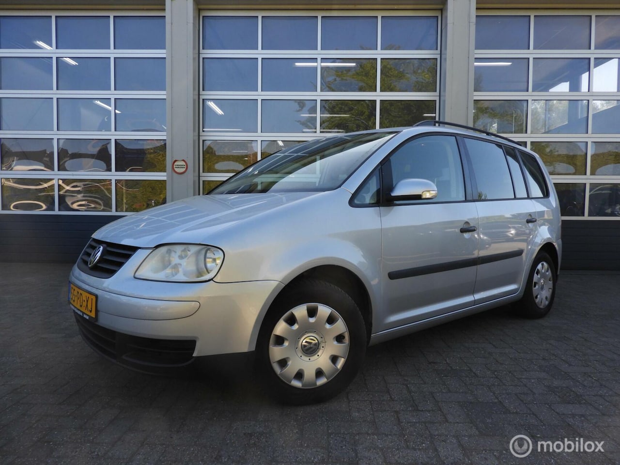 Volkswagen Touran - 1.6-16V FSI 1.6-16V FSI - AutoWereld.nl