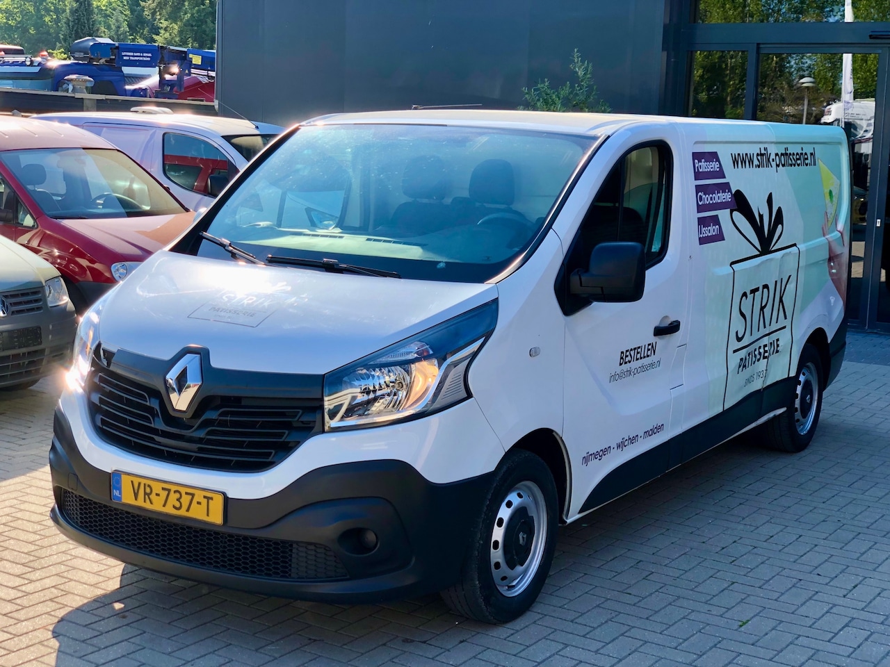 Renault Trafic - 1.6 dCi T29 L2H1 koelauto / koelwagen waeco frigo -9 graden - AutoWereld.nl
