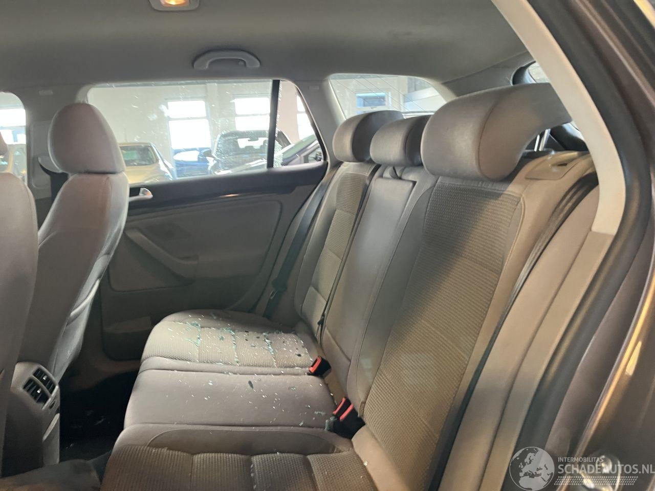 Volkswagen Golf Variant - 1.2 TSI Comfortline 1.2 TSI Comfortline