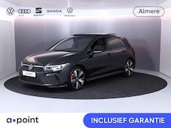 Volkswagen Golf - 1.4 eHybrid GTE 245PK PHEV | Panorama dak | 18"Lm velgen | Stoelverwarming |