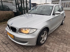 BMW 1-serie - 116i Introduction | Nieuwe APK | Inruilkoopje c