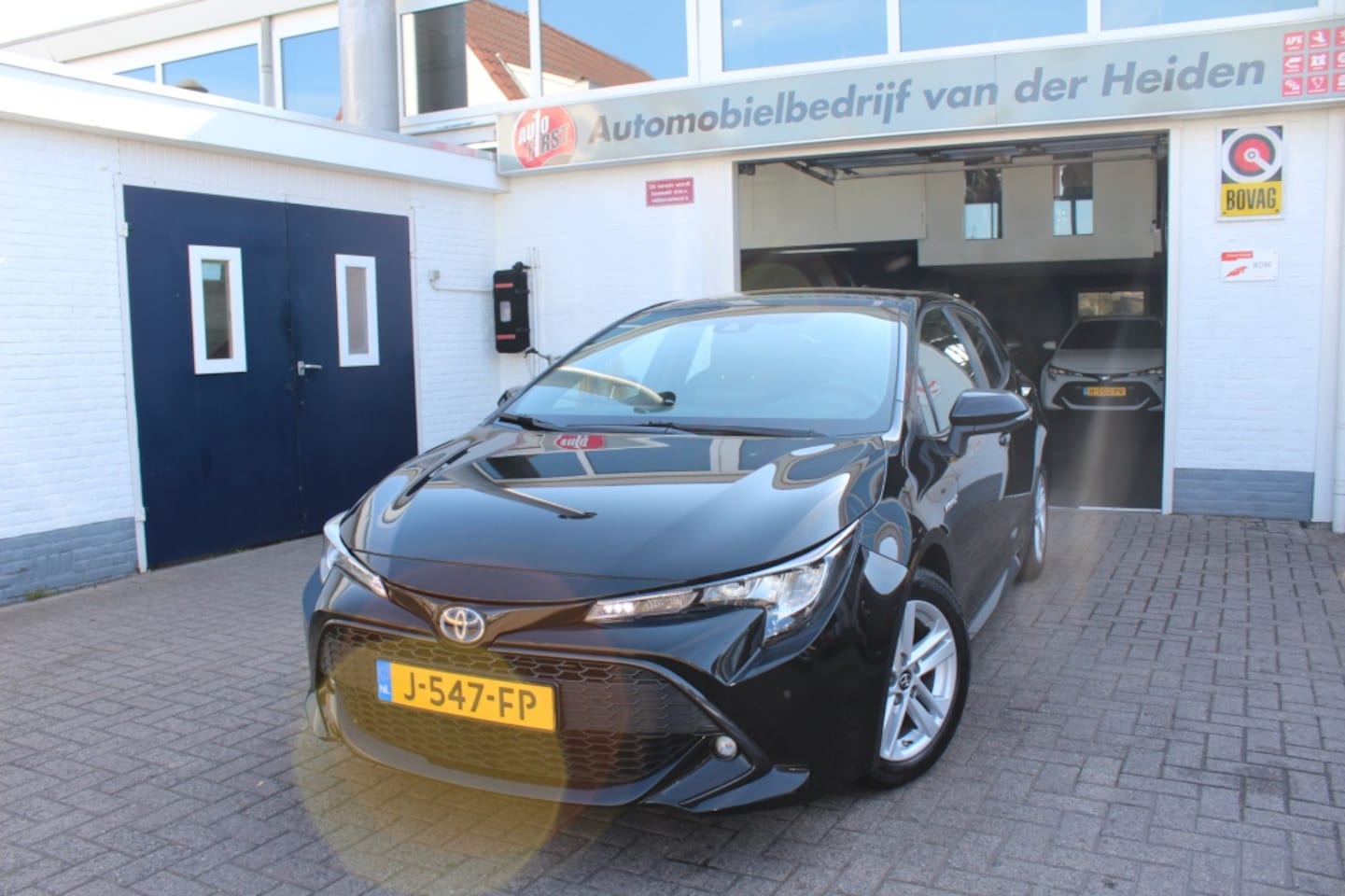 Toyota Corolla - 1.8 Hybrid Active 1.8 Hybrid Active - AutoWereld.nl