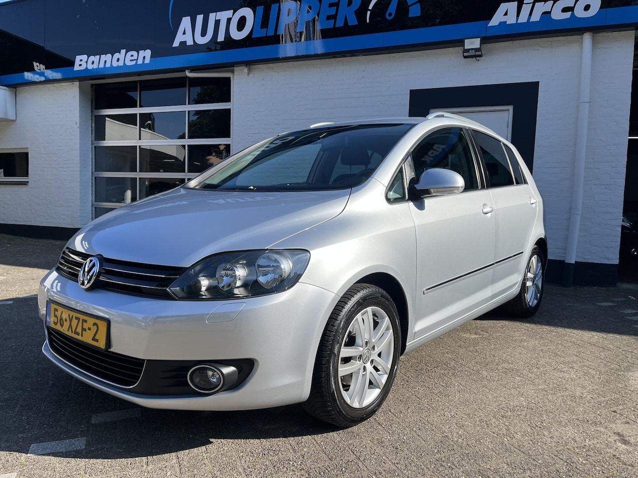 Volkswagen Golf Plus - 1.2 TSI Highline /Automaat/Lm velgen/All season banden/Trekhaak - AutoWereld.nl