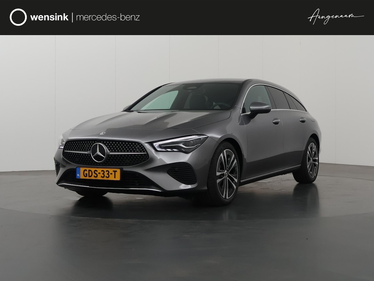 Mercedes-Benz CLA-klasse Shooting Brake - 180 Star Edition Luxury Line | Stoelverwarming | Getint glas | Parkeer camera | Sfeerverli - AutoWereld.nl