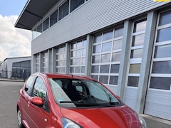 Toyota Aygo - 1.0 VVT-i Comfort Orange