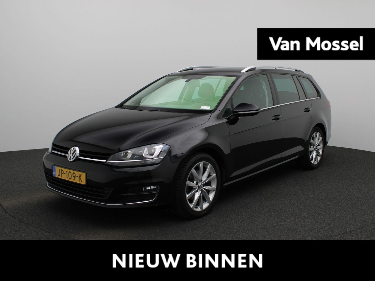Volkswagen Golf Variant - 1.4 TSI Connected Series | Climate Control | Stoelverwarming | Camera | Lichtmetalen Velge - AutoWereld.nl