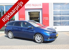 Toyota Auris Touring Sports - 1.8 Hybrid Dynamic Go
