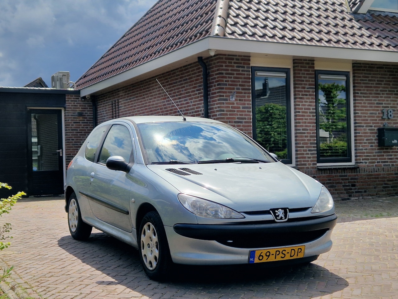 Peugeot 206 - 1.4 X-line - AutoWereld.nl