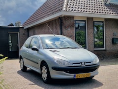 Peugeot 206 - 1.4 X-line