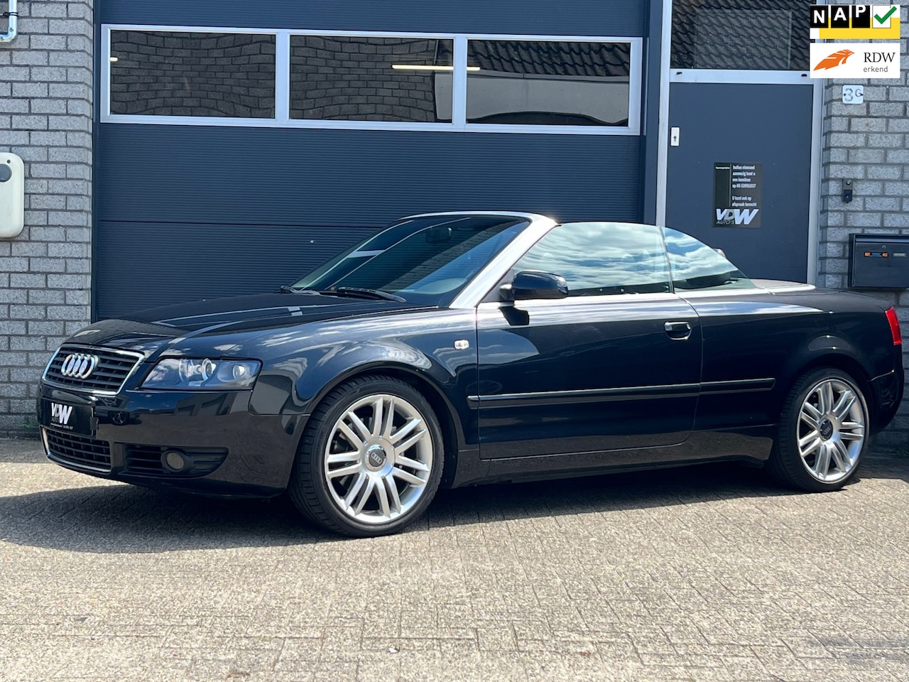 Audi A4 Cabriolet - 2.4 V6 automaat leer APK 4-2026 - AutoWereld.nl