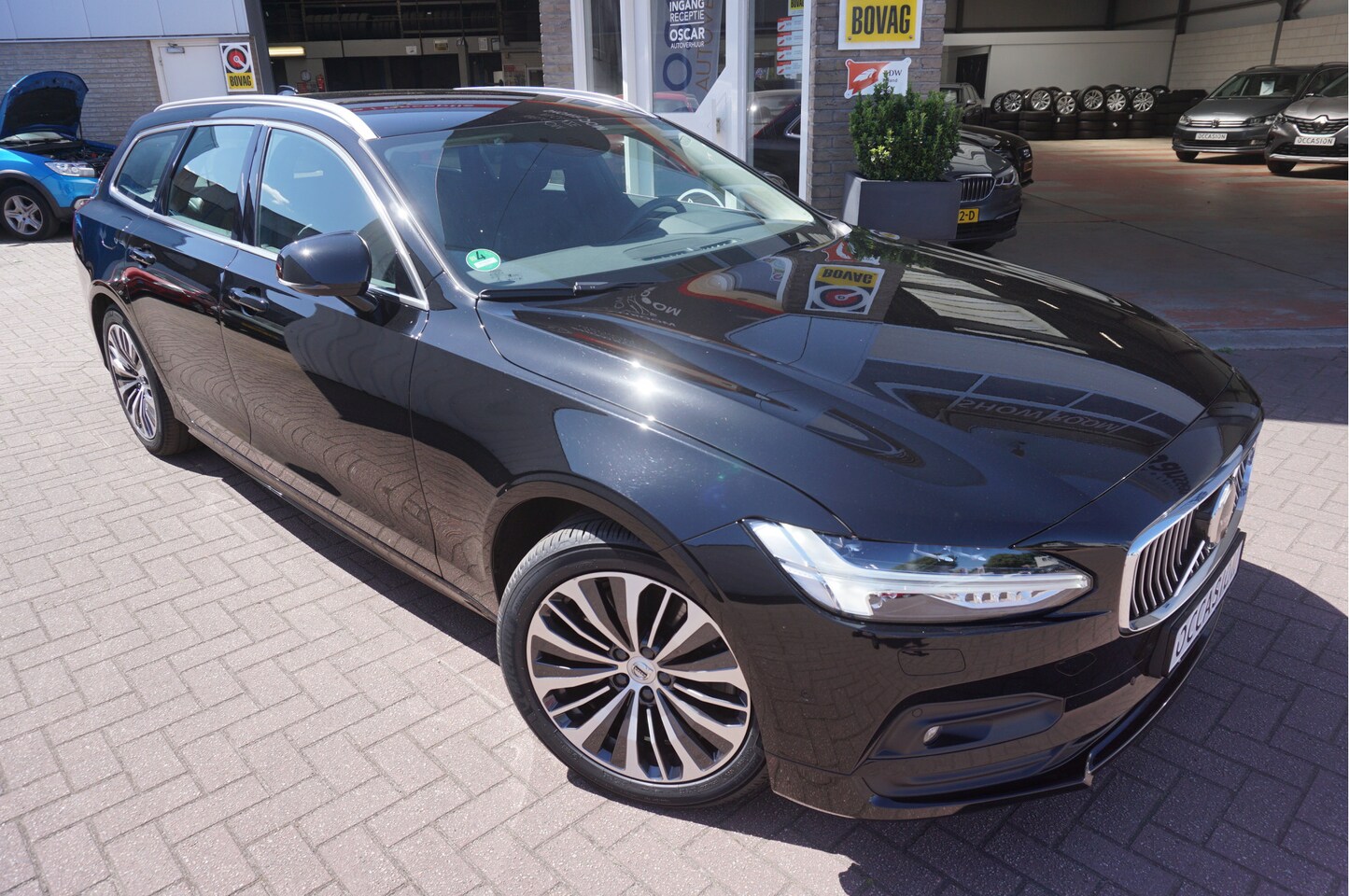 Volvo V90 - 2.0 B4 Momentum Pro Automaat - AutoWereld.nl