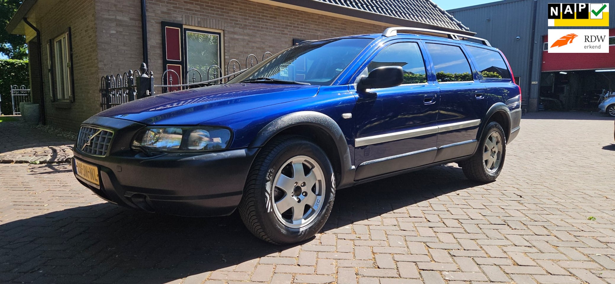 Volvo V70 Cross Country - 2.4 T Ocean Race 2.4 T Ocean Race - AutoWereld.nl
